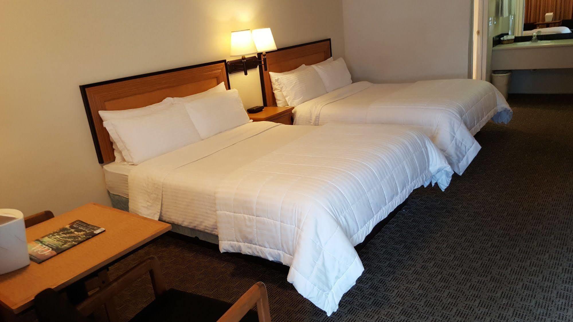 Japan House Suites Coeur d'Alene Eksteriør billede